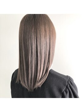 ネイヴィル(navile) ミルクティーグレージュ×ストレート