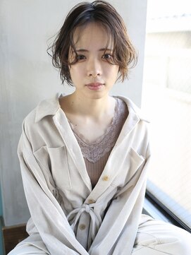 バース(BIRTH) 天神【BIRTH】センターパートショート×カーリースタイル　3