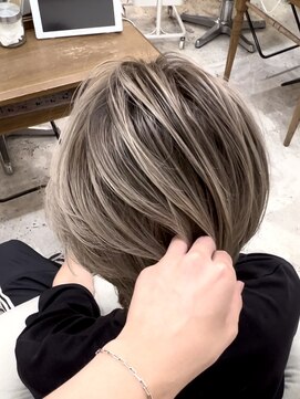 ミラリー トウキョウ(Mirareee Tokyo) バレイヤージュ20代30代40代◎シャドールーツフェザーパーマ