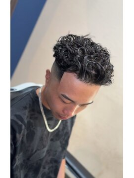 バーバーショップ ライズ(Barber Shop RAIzE) オールバックパーマ