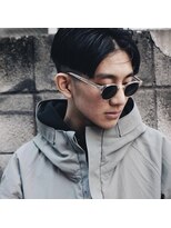 リー 神楽坂(Re-)&nbsp;センターパート・フェードショート