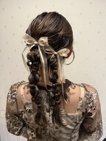 プランツヘアー&nbsp;ツイン編みおろし