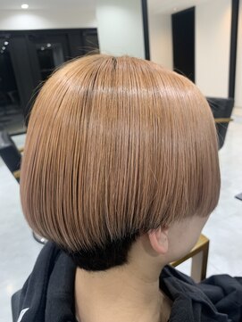 ディティール(Detail) 2ブロック×伸ばしかけボブ