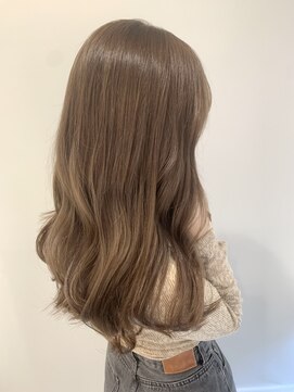 カノイ(KANOI) イエベさん必見！ツヤ感ベージュカラー