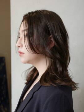 ノイ(noi) 顔周りレイヤーカットくびれヘアミルクティーベージュカラー韓国