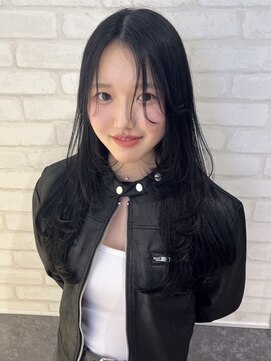 ルノン フィージュ(LUNON fieju) 黒髪クラゲヘアーオリーブグレー小顔ココアベージュ
