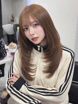 ロムーク 表参道(LOMKH)&nbsp;韓国ロングレイヤーカット顔周りシールエクステ夏ハッシュカット