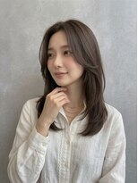 アッシュ 桜木町店(Ash)&nbsp;【桜木町/横浜】縮毛矯正とレイヤーカットで叶える大人の艶髪