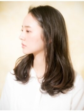 オハナ(ohana) 【ohana/表参道】大人可愛いワンサイドセミウェットセミディ。