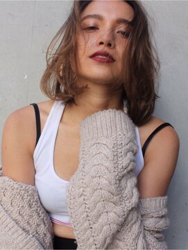 ソルトウォーター(SALT WATER) 外国人風ハイライトシアーベージュ