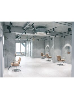 【立川南徒歩2分】シンプルで洗練されたお洒落な空間の店内で、落ち着いたサロンtimeをー＊