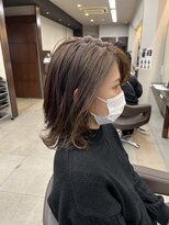 リリ(Liri material care salon by JAPAN)&nbsp;大人外ハネミディアムレイヤー