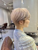 ナンバー 六本松(Number)&nbsp;大人可愛い20代30代40代小顔ショートボブ/ダブルカラー/ブリーチ