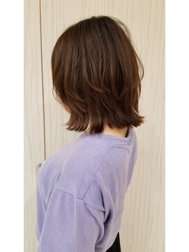 ノミネーション(Nomination) 外ハネくびれボブ