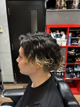 グロウヘアワークス(grow hair works) 波巻きパーマ