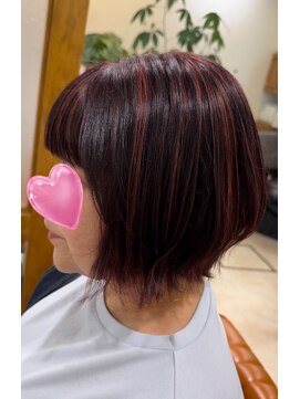 レイファ(REIFA) ハイライトカラーリング、くびれヘア、ボブヘア