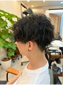 ウェーブ&スパイラル(センター分けスタイル)