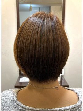 ヘアー グリーン(hair green) 30代40代/ショートストレート/ミニショート