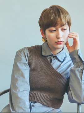 バーノン(VERNON) MIUCCIA ＳＬＥＥＫ SHORT【VERNON】058-262-3611