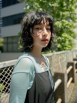 ワク(WAKU) 【WAKU】デザインカットミディアム