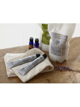 【オーガニックカラー】お洒落でダメージレスの良いとこどり◎髪への負担を抑えつつ、発色や色持ちも良い♪