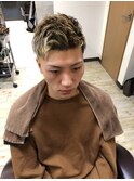 スキンフェードアップバング