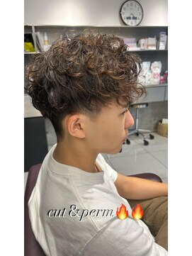 スウィープ 平尾(sweep) 癖を活かしたパーマ