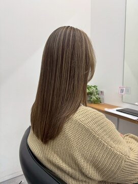 ノマド 印西牧の原千葉ニュータウン(NOMAD) 黒髪/オリーブグレー/小顔/ココアベージュ/印西牧の原駅