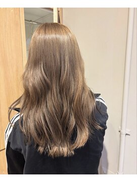 ローレンジウ(LOREN JU) ハッシュカット/小顔/ココアベージュ/オリーブグレー/名駅名古屋