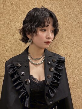 イリ(iLi) 【iLi×Ryong】ボブパーマ/ボブレイヤー