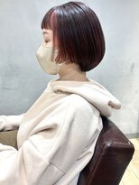 エミス バイ メルト 吉祥寺(emis by melt)&nbsp;【吉田】インナーカラー丸みショートボブコーラルピンク顔周り