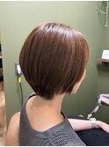 大人可愛いショートボブ