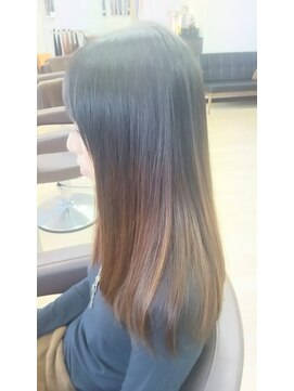 ヘアデザイン ヴォワール(hair & design voir) グラデーションカラー×おすぎ