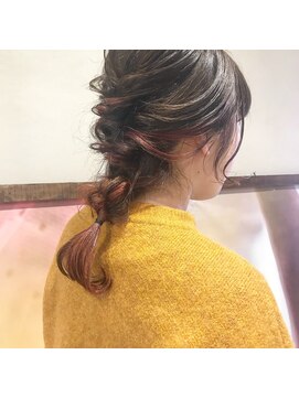 フェンヘアーアイス 中目黒(Fen.hair ici) セミロング インナーカラー グレージュ スモーキーピンク