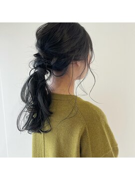 コキリ(kokiri) 【ayari】ダークブルー×ローポニーアレンジ
