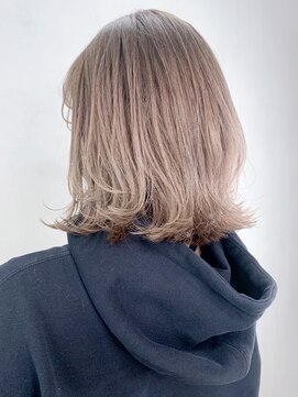 アイティーバイアルバム 藤沢店(IT by ALBUM) グレージュ_カーキグレージュマッシュショート_ba318961