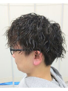 夜髪 卵形ゆるクセ毛 ツイストスパイラルを纏わせたムースWAXソース