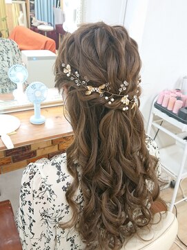 ヘアアンドメイク ゼン ヨコハマ(Hair&Make ZEN YOKOHAMA) プリンセスハーフアップ