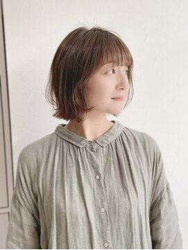 ハク(haku.) あごラインふんわりボブ