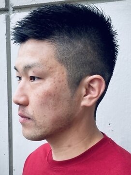 男一本 アトムズ(AtomZ) フェードカット