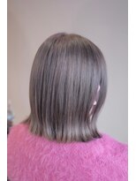 クロエ バイ ラヴィズム 新潟ビルボードプレイス2店(CLOE by LUVISM)&nbsp;グレージュ×クビレボブ