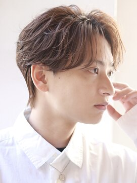 オーシャントーキョー サニー 原宿(OCEAN TOKYO Sunny) フェザーパーマセンターパートコンマバンググレージュベージュ