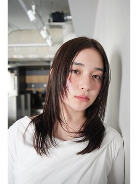 ラヴィズム(LUVISM) ミディアムロング顔周りレイヤーおくれ毛前髪万代新潟