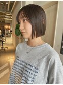切りっぱなしボブ　