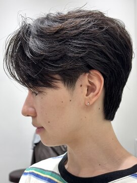 カルム(kalm) メンズセンターパートウルフセンターパートニュアンスパーマ襟足