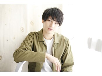 ラピス 新宿店(Lapis)の写真/仕事もプライベートも好印象へ。清潔感と再現性を大切に、毎日扱いやすいビジネスヘアをご提案します。