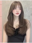 シースルーぱっつんベージュカラーワンホンヘアロングレイヤー◎