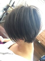 ダブル ヒッチ ヘア(W Hitch hair)&nbsp;ハイライトショートヘア