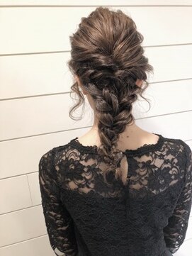 ネオリーブ アンド 渋谷店(Neolive &) 【Neolive & 渋谷店】大人可愛いヘアセット