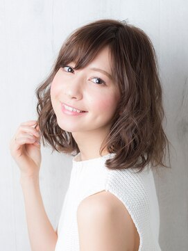 バーデンバーデン 西谷店(Baden Baden) 〈Baden西谷店〉ブランジュ斜めバングマッシュ風小顔ボブ